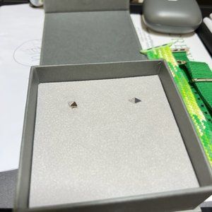 Zoe Chicco 14k White Gold Diamond Shaped stud earrings